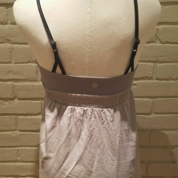 Pair of Lululemon Loose Fit Tanks - Picture 4 of 4